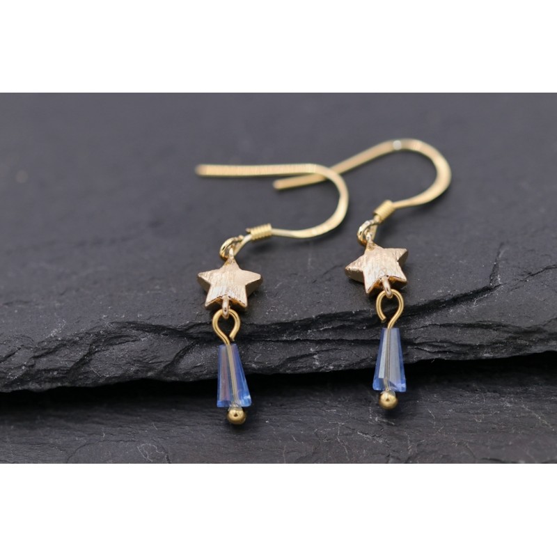 Ohrringe Sterne gold mit blauen Glaskristall Anhänger